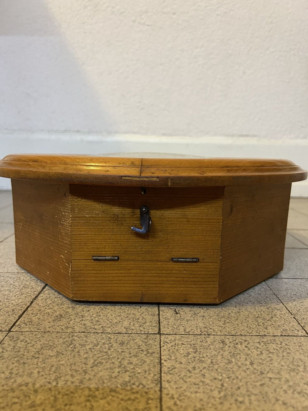 Stand- & Wanduhren: Alte Wanduhr – Gebraucht aus Zürich von PC8800 2