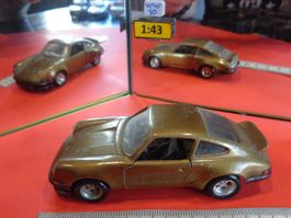 Porsche 911 Carrera RS  1:43 (ohne Box) Solido (WW10)