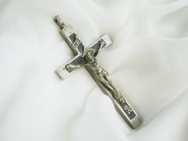Vintage Kruzifix Kreuz Anhänger Metall schwarz silber