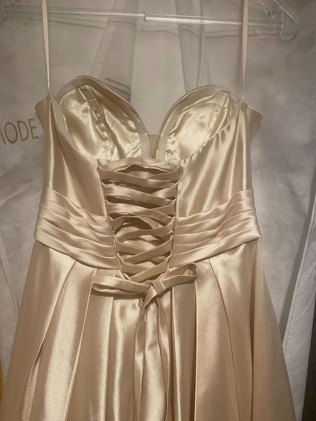 Vestiti: Brautkleid, Abendkleid champagner Grösse 34 36 38 – Usato da Frauenfeld venduto da m.pardo 1