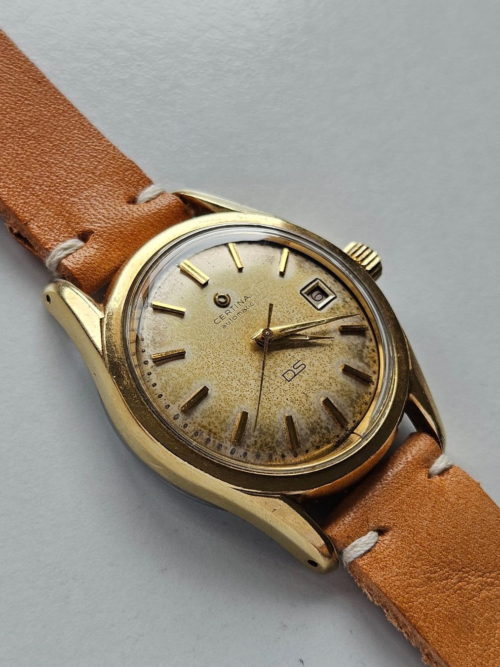 Certina Uhren: 448 Certina DS Goldkappe Kal. 25-451 Automatic Date – Gebraucht aus Berikon von mmm21 1