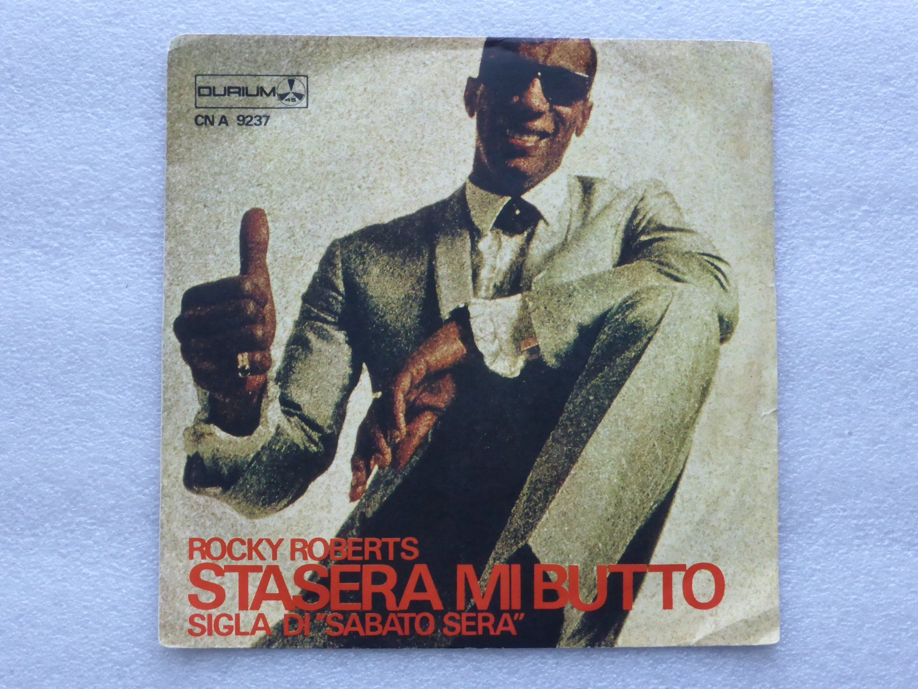 Dischi in vinile: Vinyl Single   ROCKY ROBERTS – Usato da Küssnacht am Rigi venduto da Mondkinder