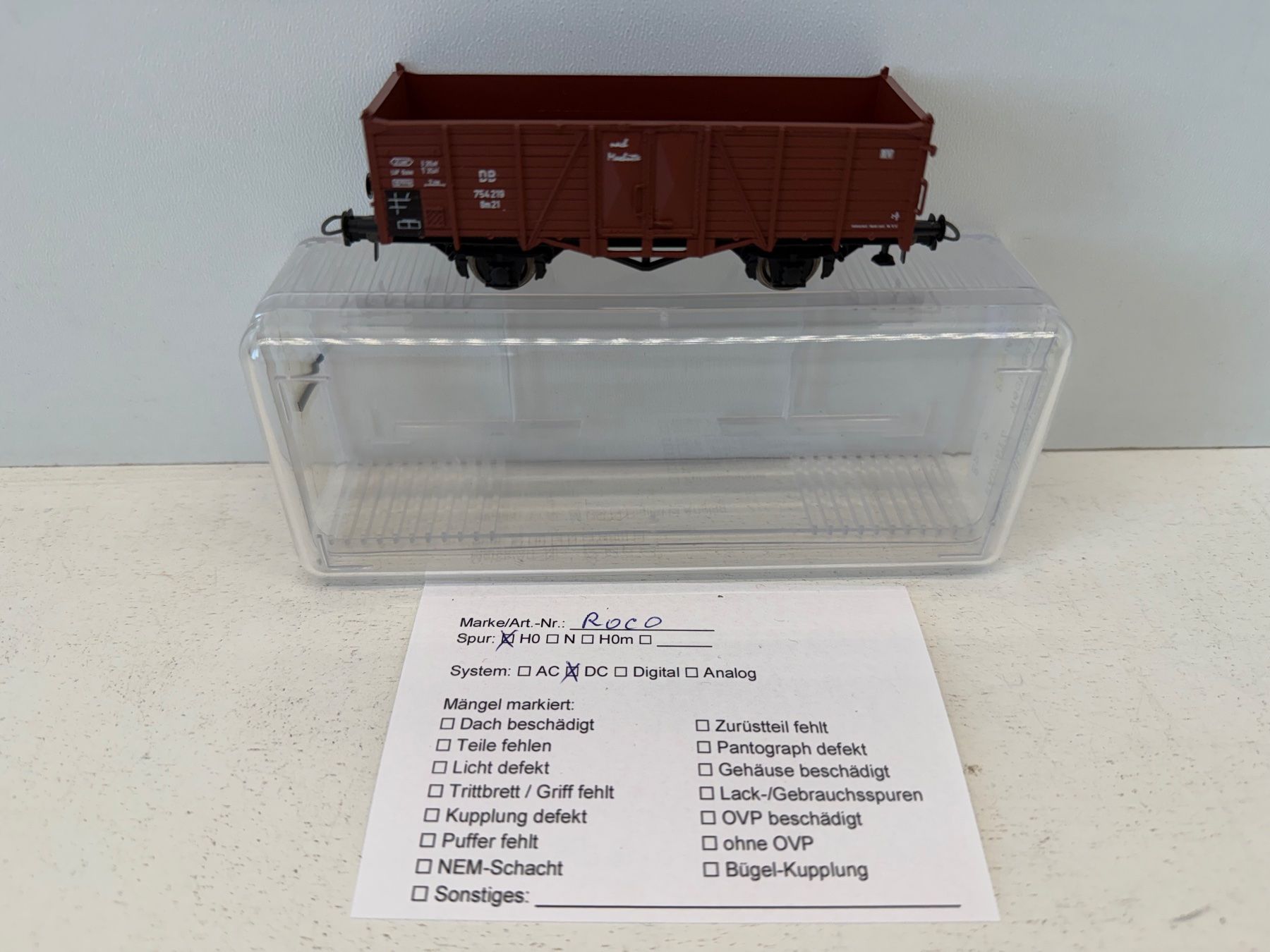 Roco Modelleisenbahnen: Roco  Hochborg Güterwagen der DB – Gebraucht aus Büsserach von ModellbahnDepot 8