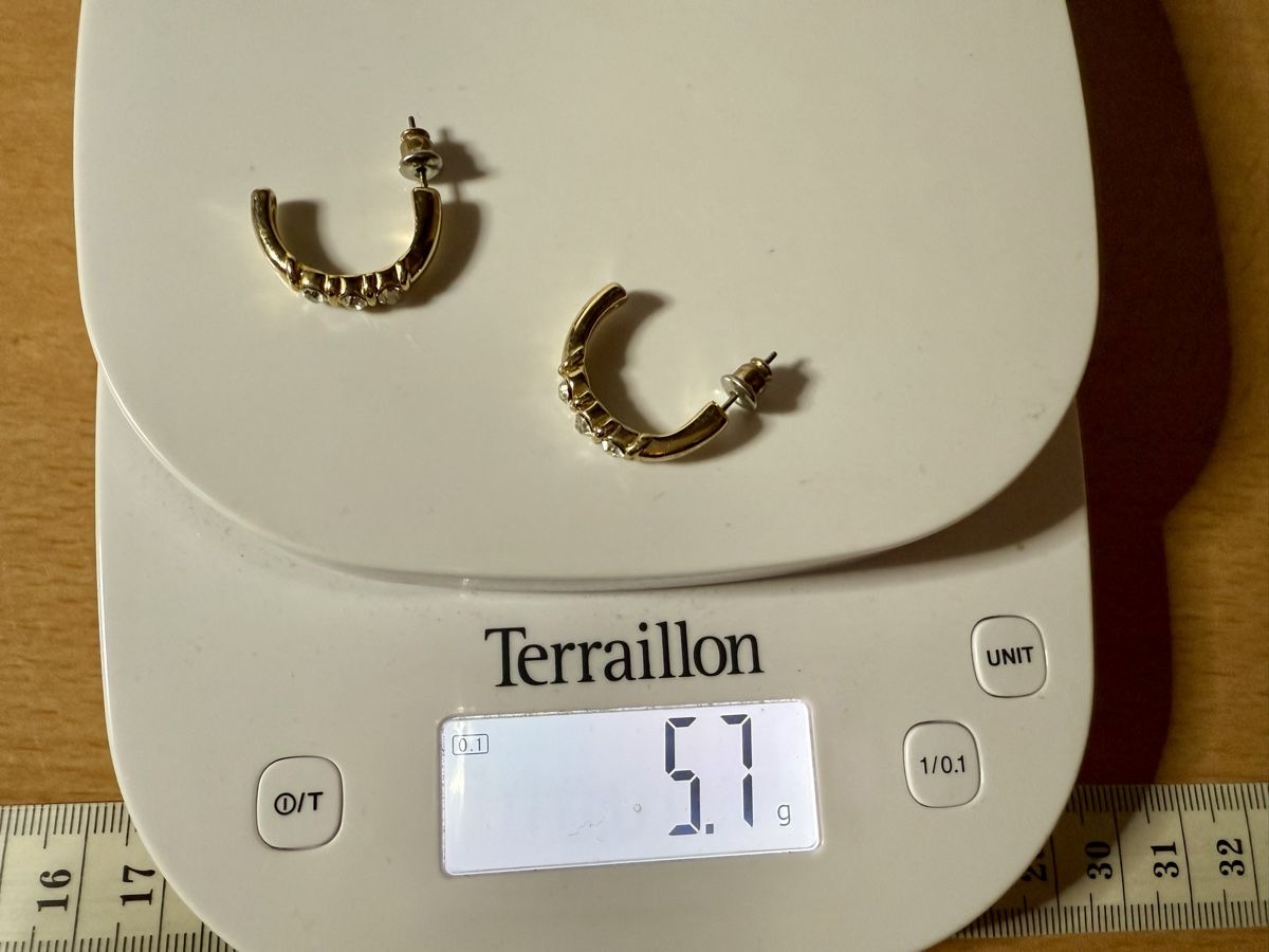 Ohrringe & -stecker: Elegante Goldfarbe Ohrringe mit Strasssteinen – Gebraucht aus Lamone von LaCantinaMagica 7