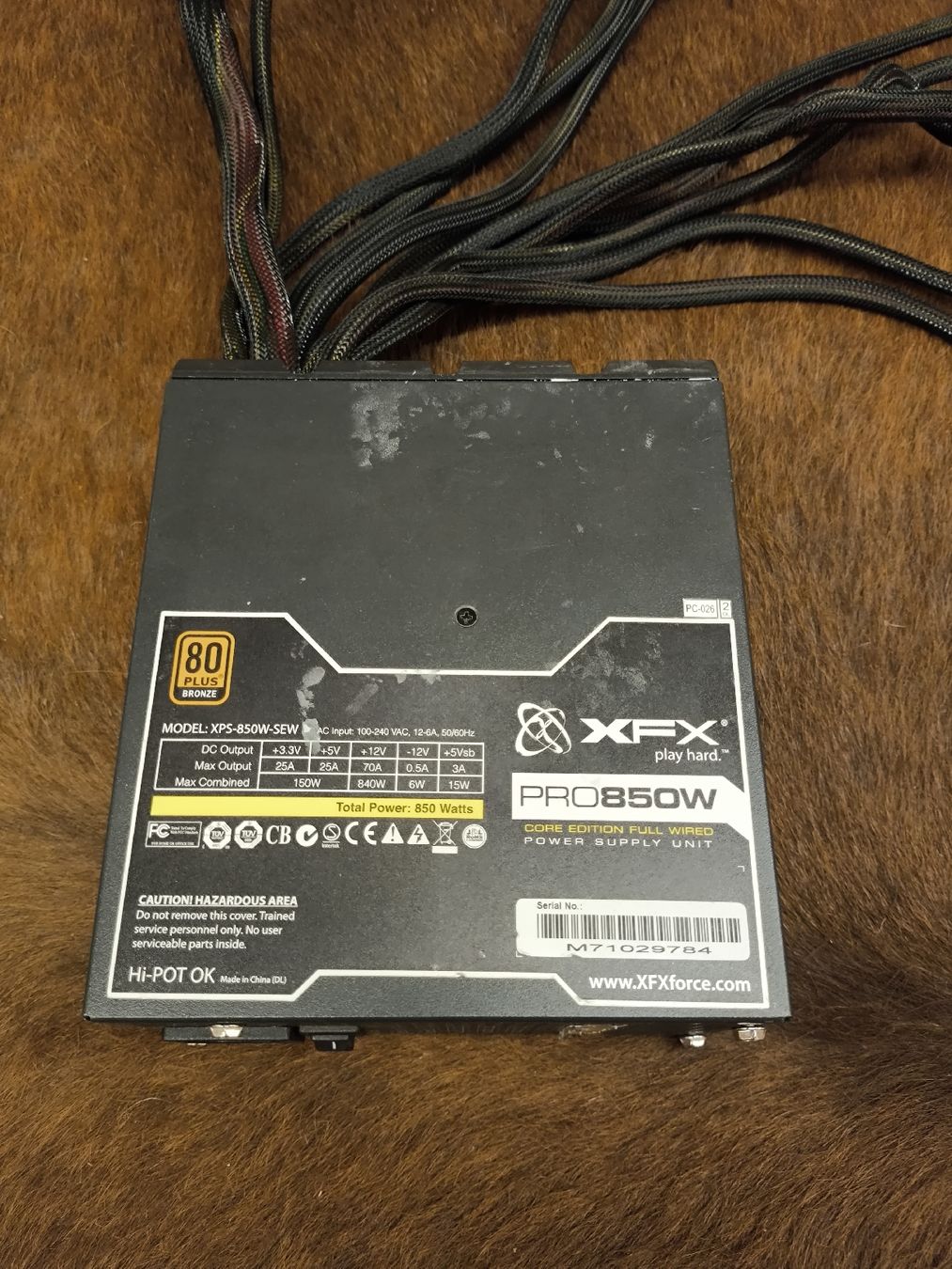 Componenti elettronici: PC Computer Netzteil XFX PRO 850W mit Verkabelung – Usato da Scuol venduto da Pisoc2019 2