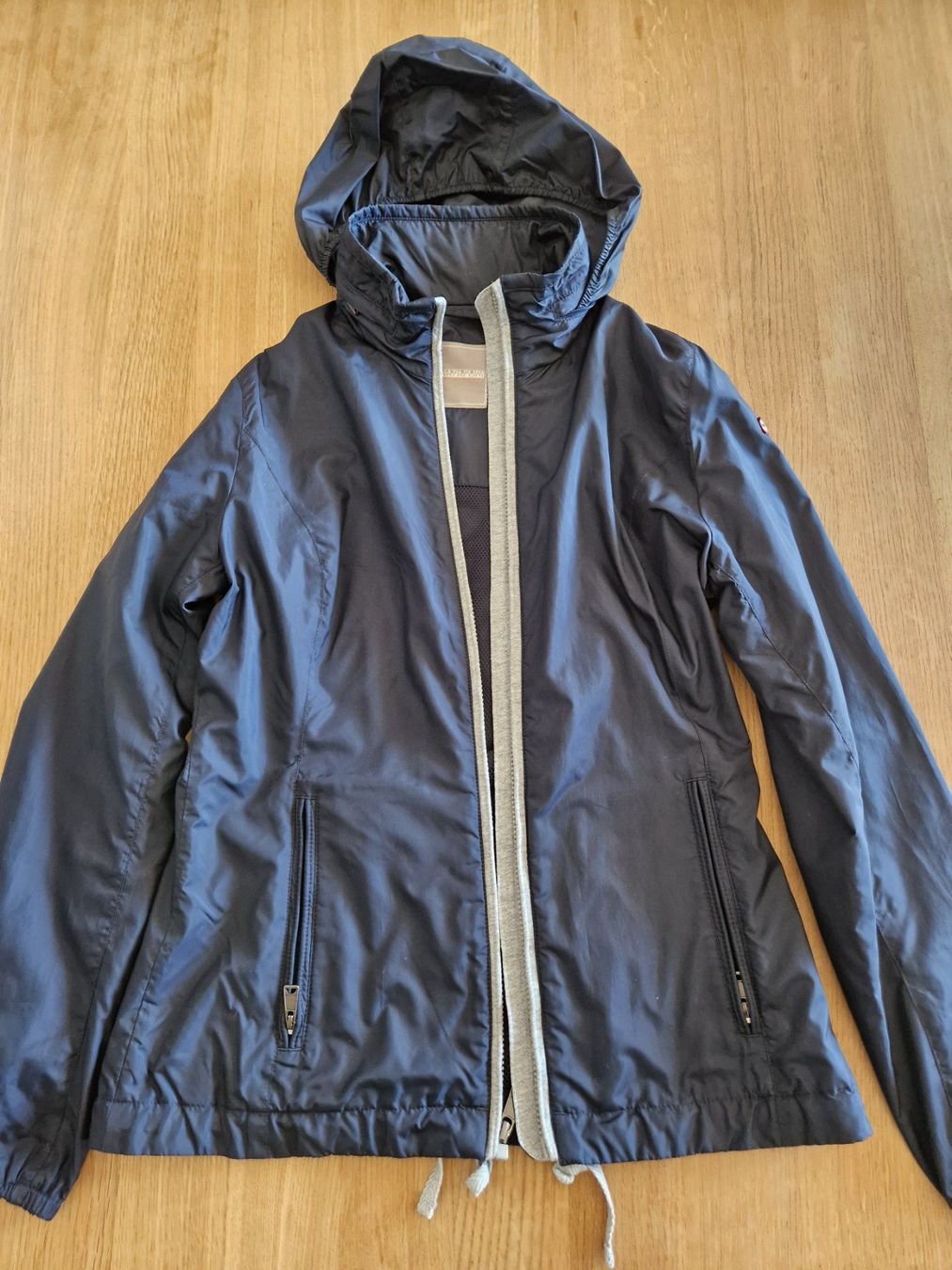 Napapijri Giacche: Veste shell NAPAPIJRI S – Nuovo (secondo la descrizione) da Satigny venduto da Helene2014