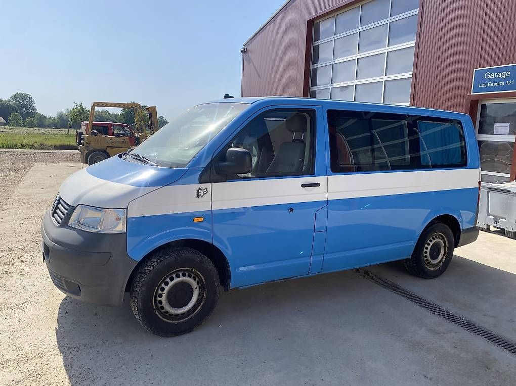 Automobili: WV T5 à restaurer – Usato da Porrentruy venduto da phicycle 3