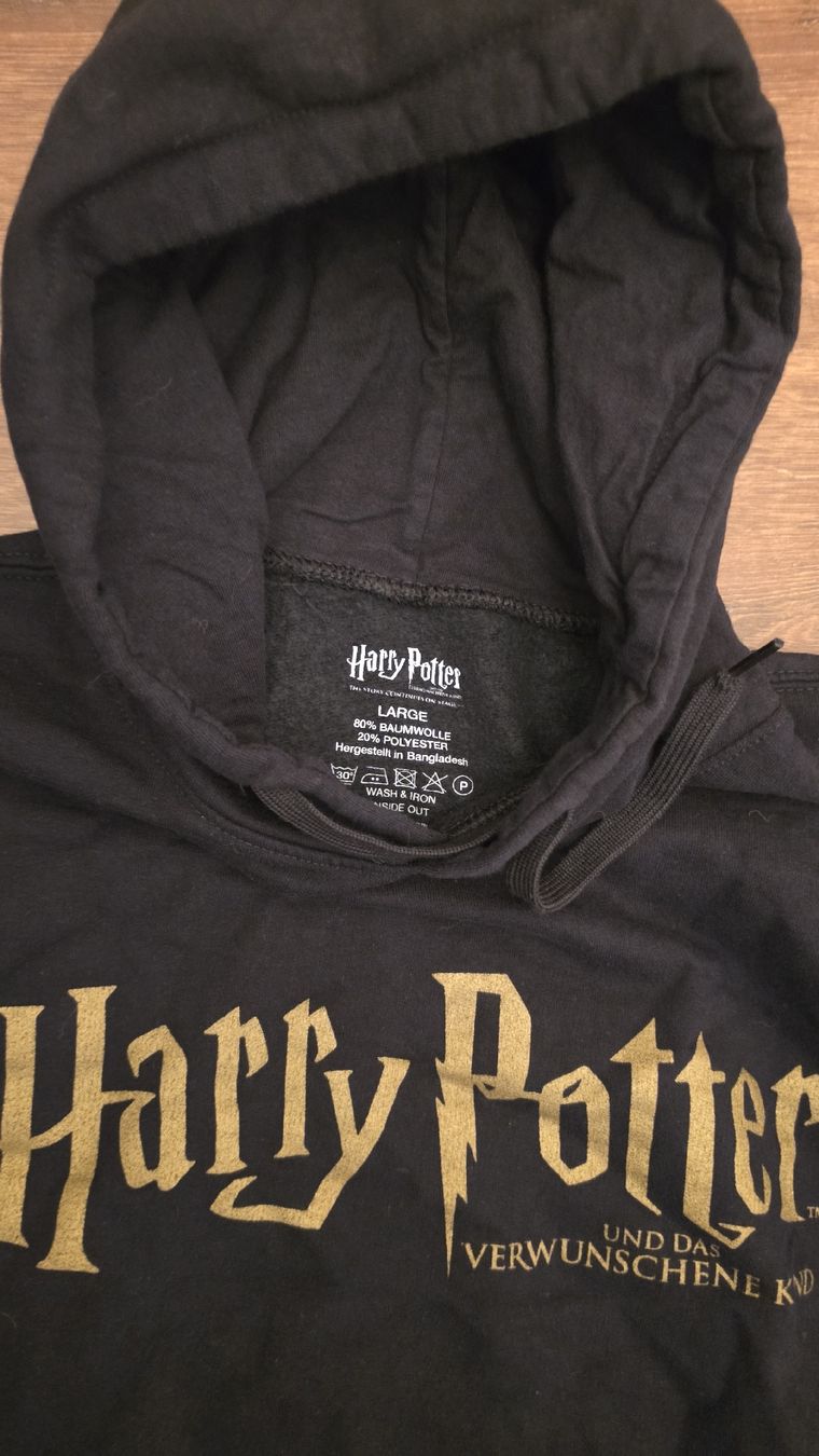 Maglioni & Felpe: Harry Potter und das verwunschene Kind Kapuzenpullover – Usato da Rorbas venduto da Diana_279