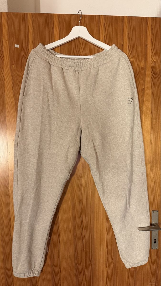 Gymshark Pantaloni: gymshark jogger – Usato da Brüttisellen venduto da nad_g5wx