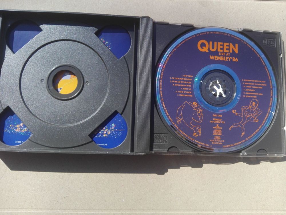 Queen - Live at Wembley'86  (2-CD Box Set)       ©'1992 3