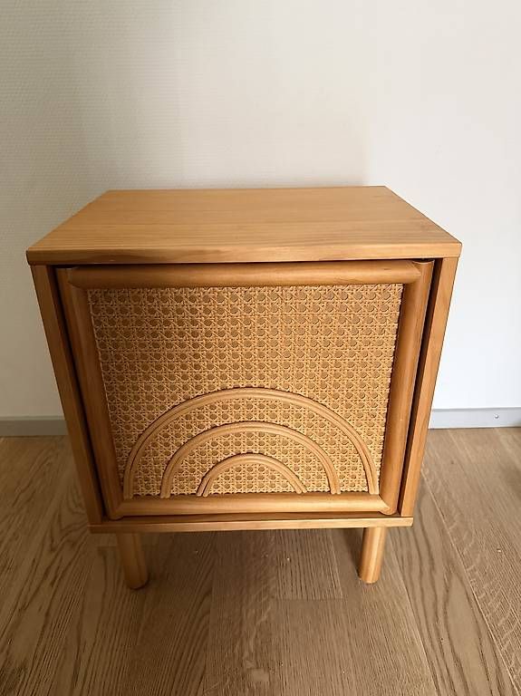 Comodini: Nachttisch/Ablagetisch Boho – Difettoso da Adliswil venduto da inf_my6b
