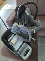Maxi-Cosi Cabriofix mit Baby-Einsatz & Isofix Basis