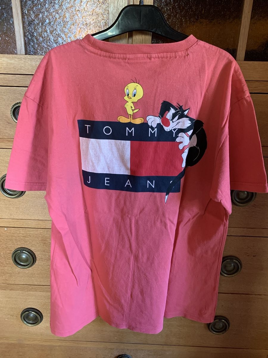 Tommy Hilfiger T-shirt: Tee-shirt Tommy Hilfiger – Usato da La Neuveville venduto da nat_r69j 2