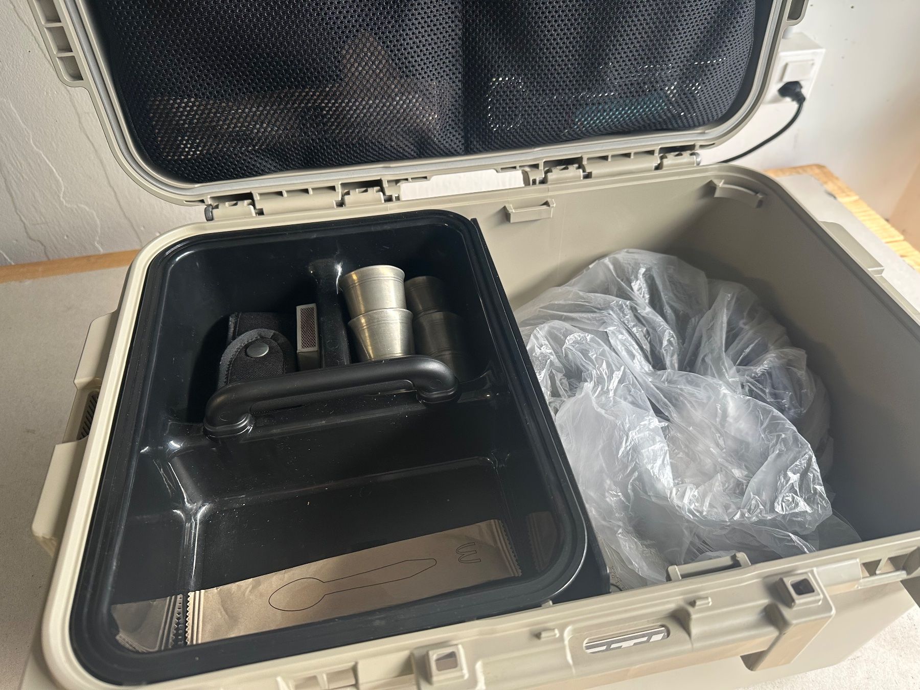 Kühlschränke & Kühlen: YETI YETI® LOADOUT GOBOX 30 – Gebraucht aus Goldiwil (Thun) von Nautic79 4