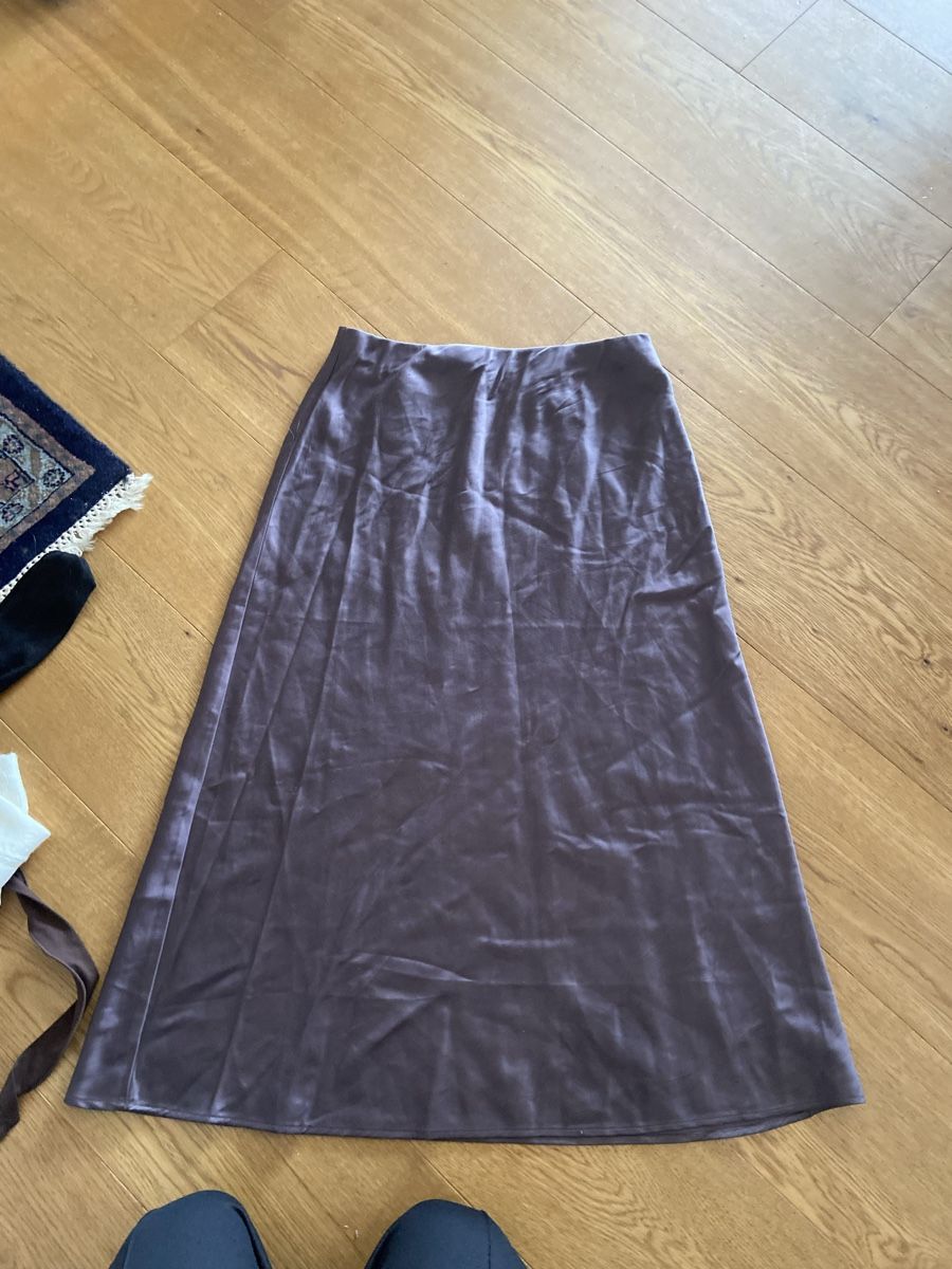 Gonne: Brown satin skirt – Usato da Walchwil venduto da ann_ckz6