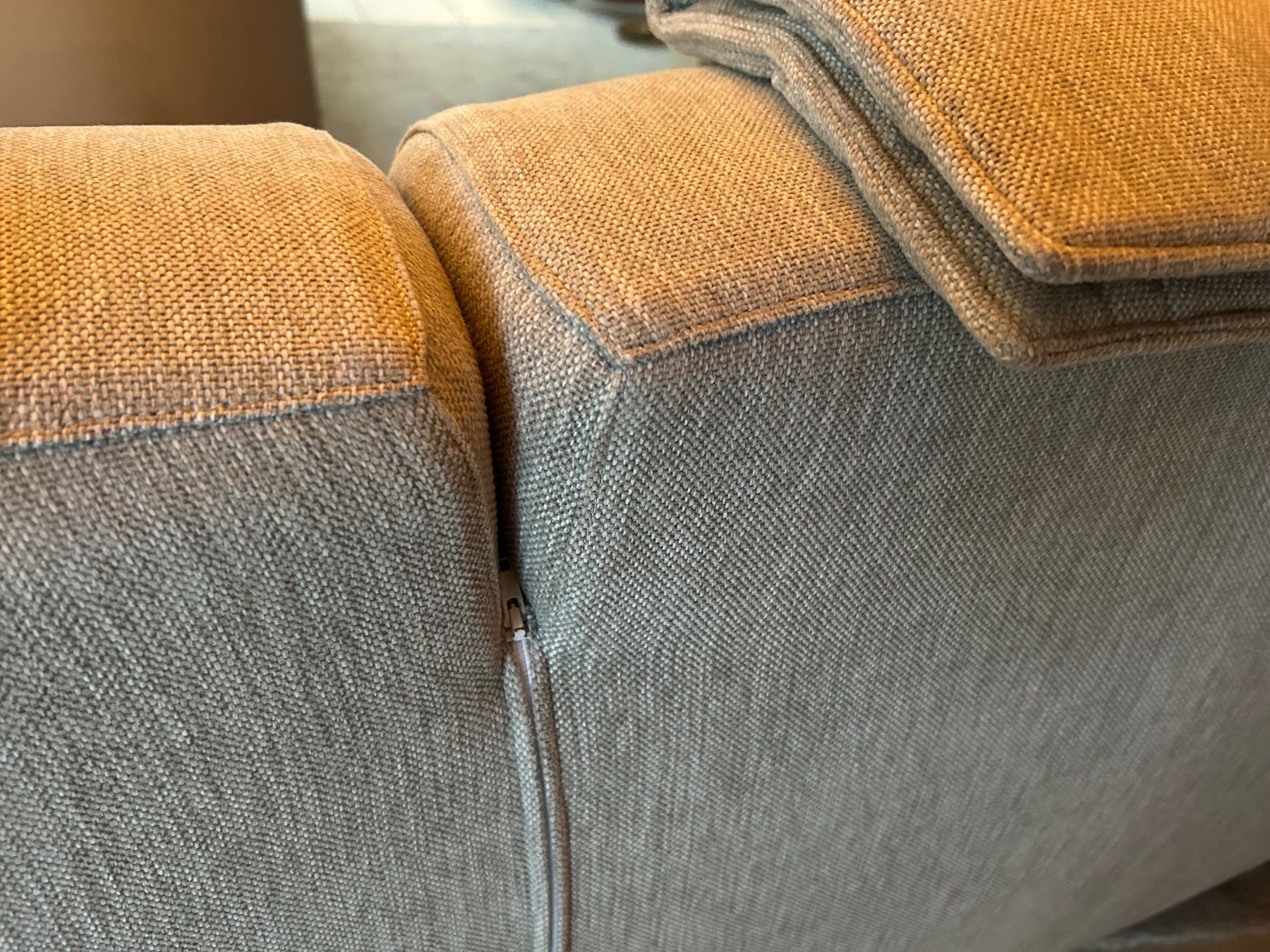 Cassina Divani: Cassina Sofa: Design Piero Lissoni – Usato da Olten venduto da arcata 4