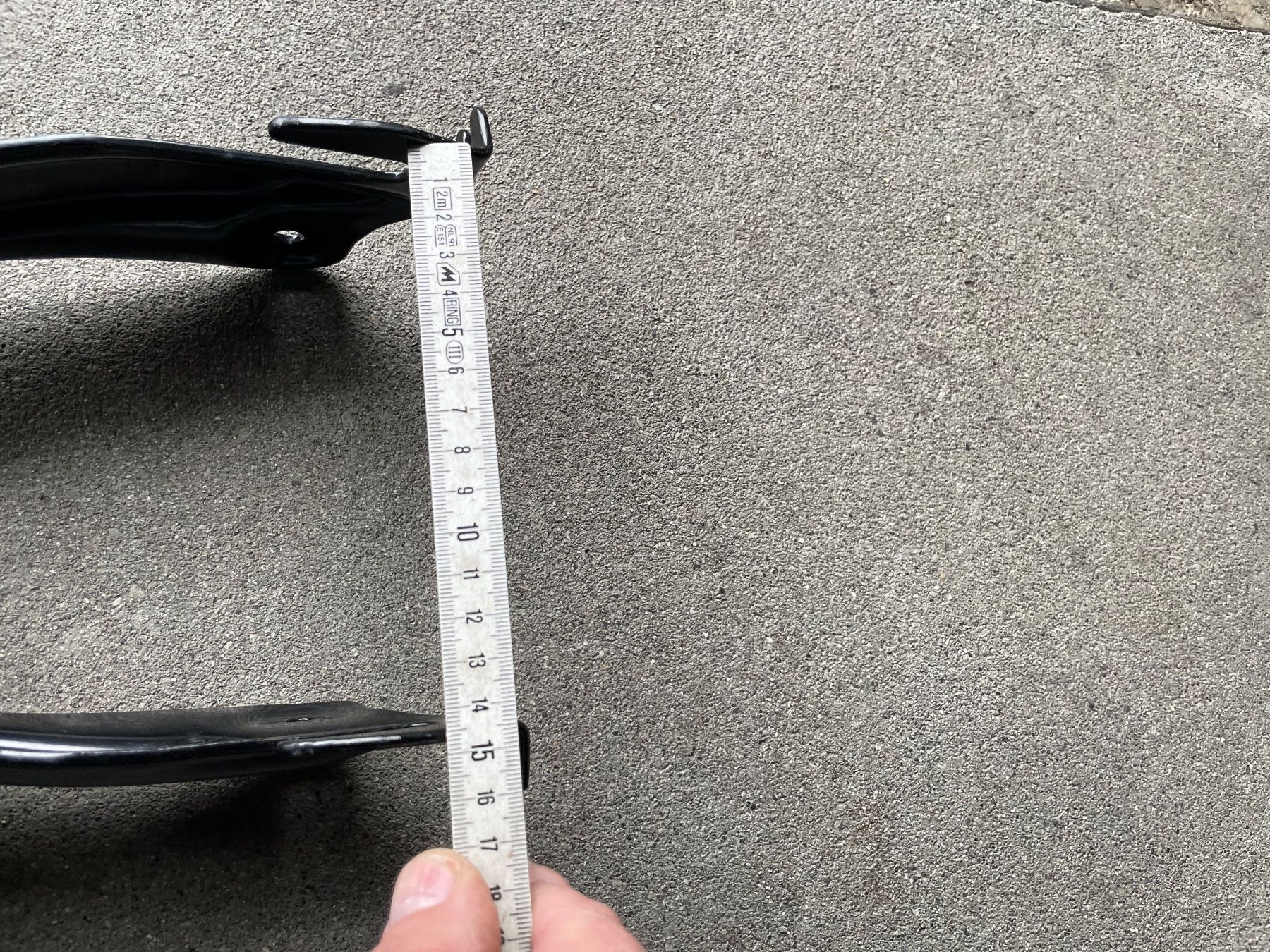 Puch Parti ricambio per ciclomotori: Puch Schwinge Top Zustand länge 37 cm – Usato da Ibach venduto da brunnen55 7