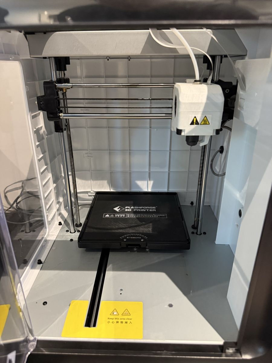 FlashForge 3D Drucker: FlashForge 3D-Drucker – Plug & Play, ideal für Einsteiger – Gebraucht aus Winterthur von Benjiro11 1