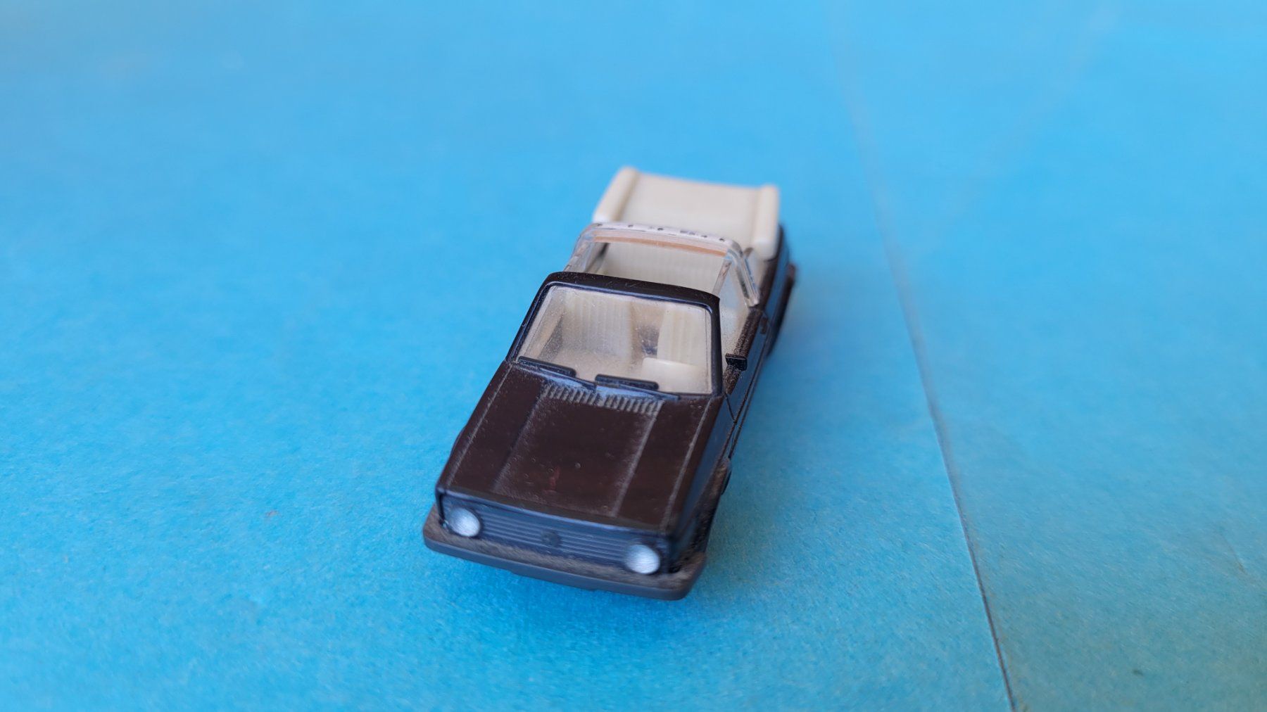 Volkswagen Voitures modèles: VW Golf 1 cabriolet Wiking 1:87 – D'occasion à Domdidier par Bimbo57 1