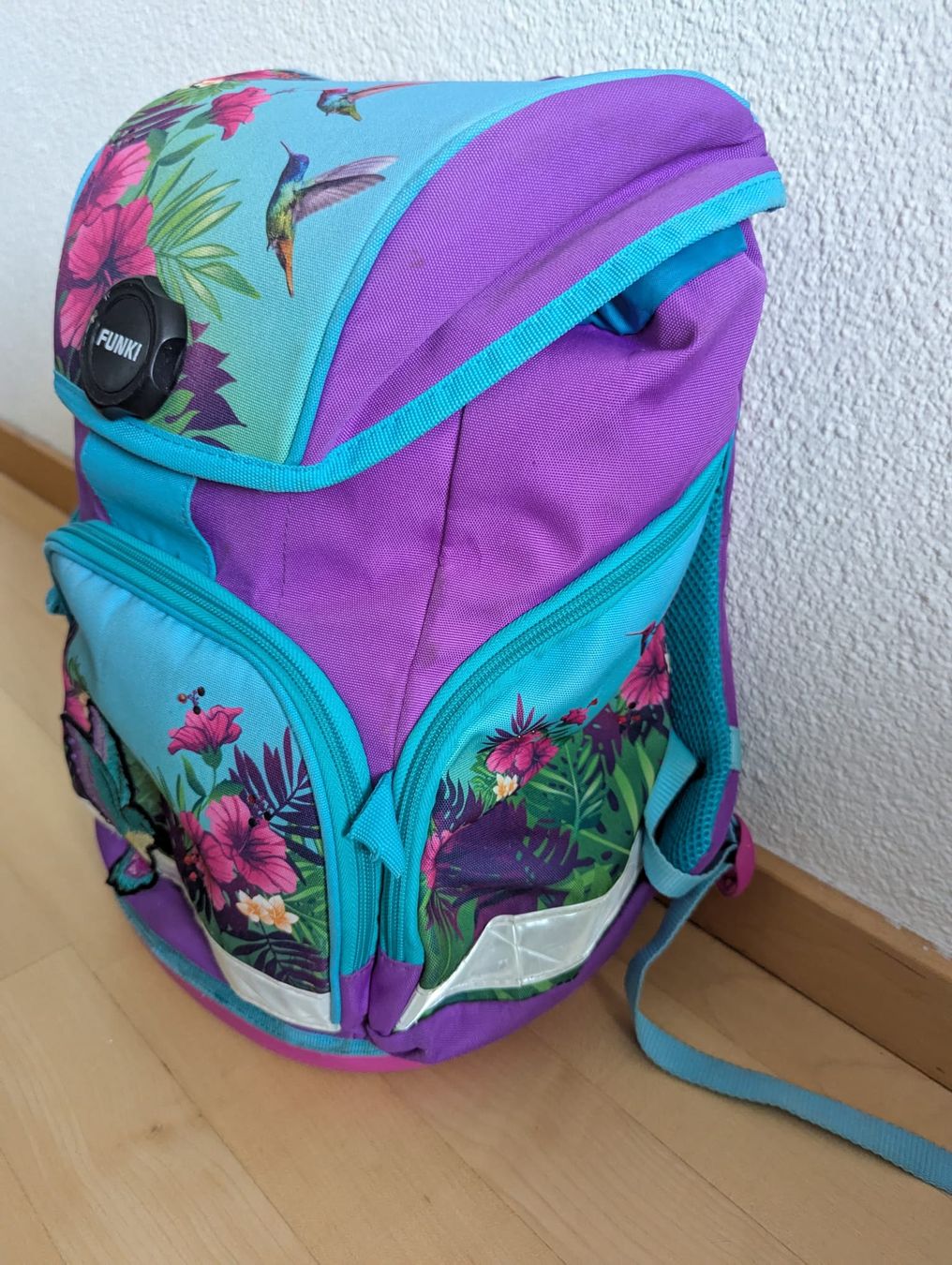 Funki Borse & Zaini: Schulrucksack/ Thek Mädchen – Usato da Binz venduto da julijuli 1