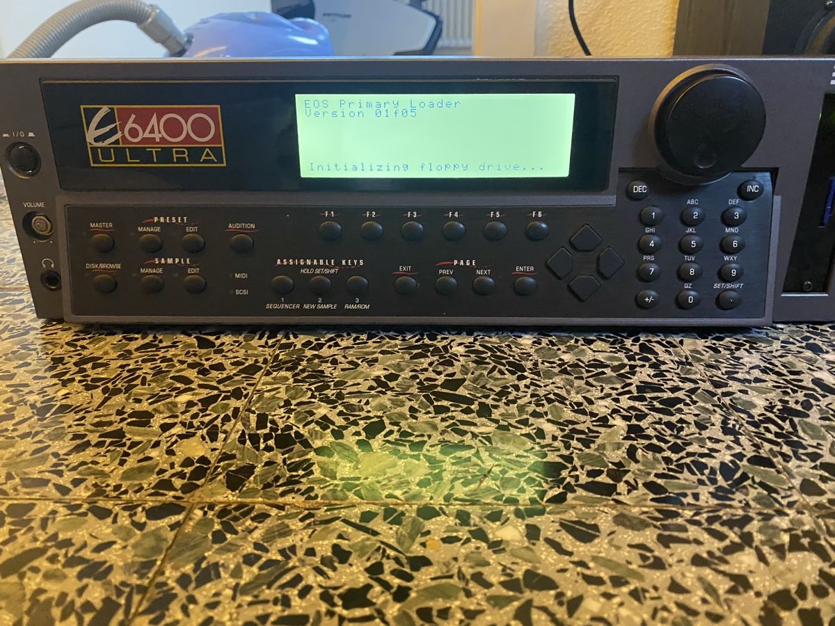 E-Mu Instruments de musique: E-mu sampler ultra 6400 – D'occasion à Epautheyres par jocib 6