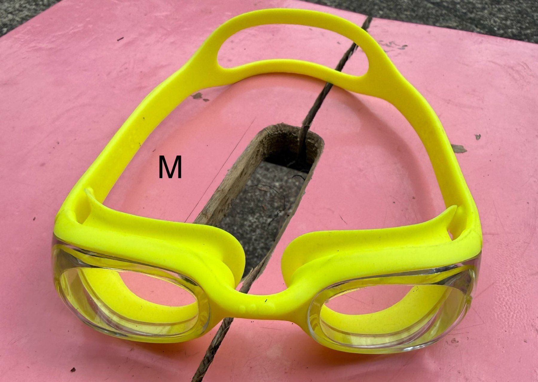 Occhiali & Lenti: Schwimmbrillen – Usato da Flawil venduto da Stella_3 5