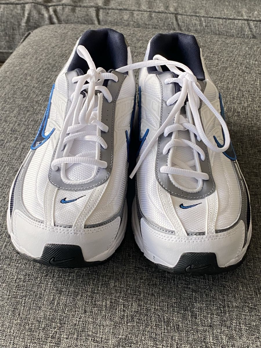 Nike Herrenschuhe: Nike Sneaker – Neu und originalverpackt aus Thun von reb_qd7f 4
