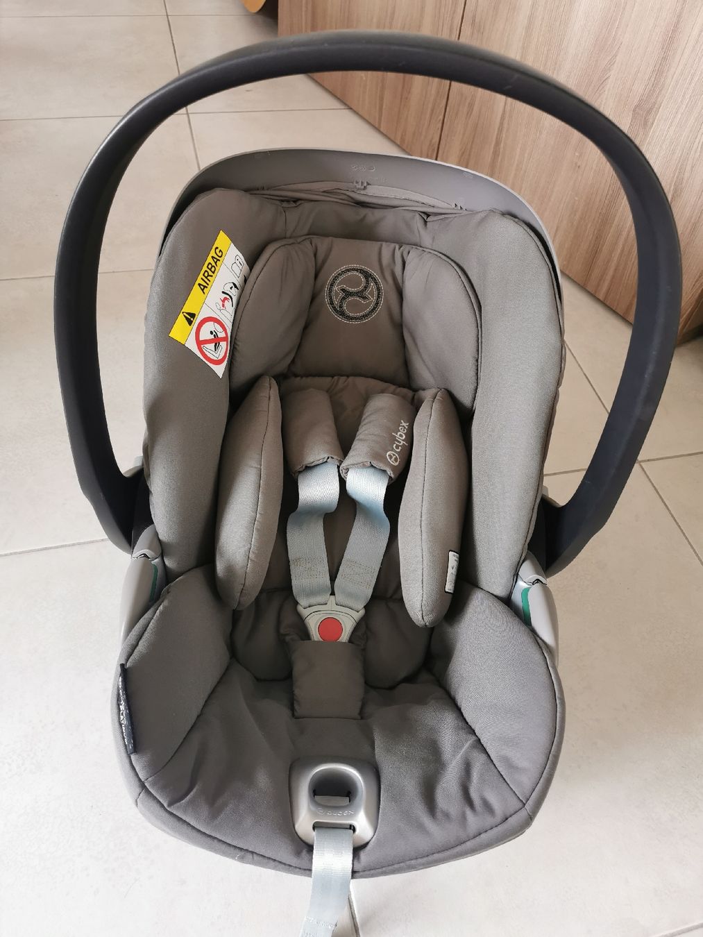 Cybex Seggiolini per auto: Cybex Babyschale Cloud Z2 I-size Maxicosi – Usato da Brunnen venduto da JJaime