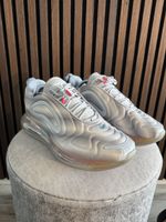 Nike Air Max 720 Herren Schuhe Grösse 44.5