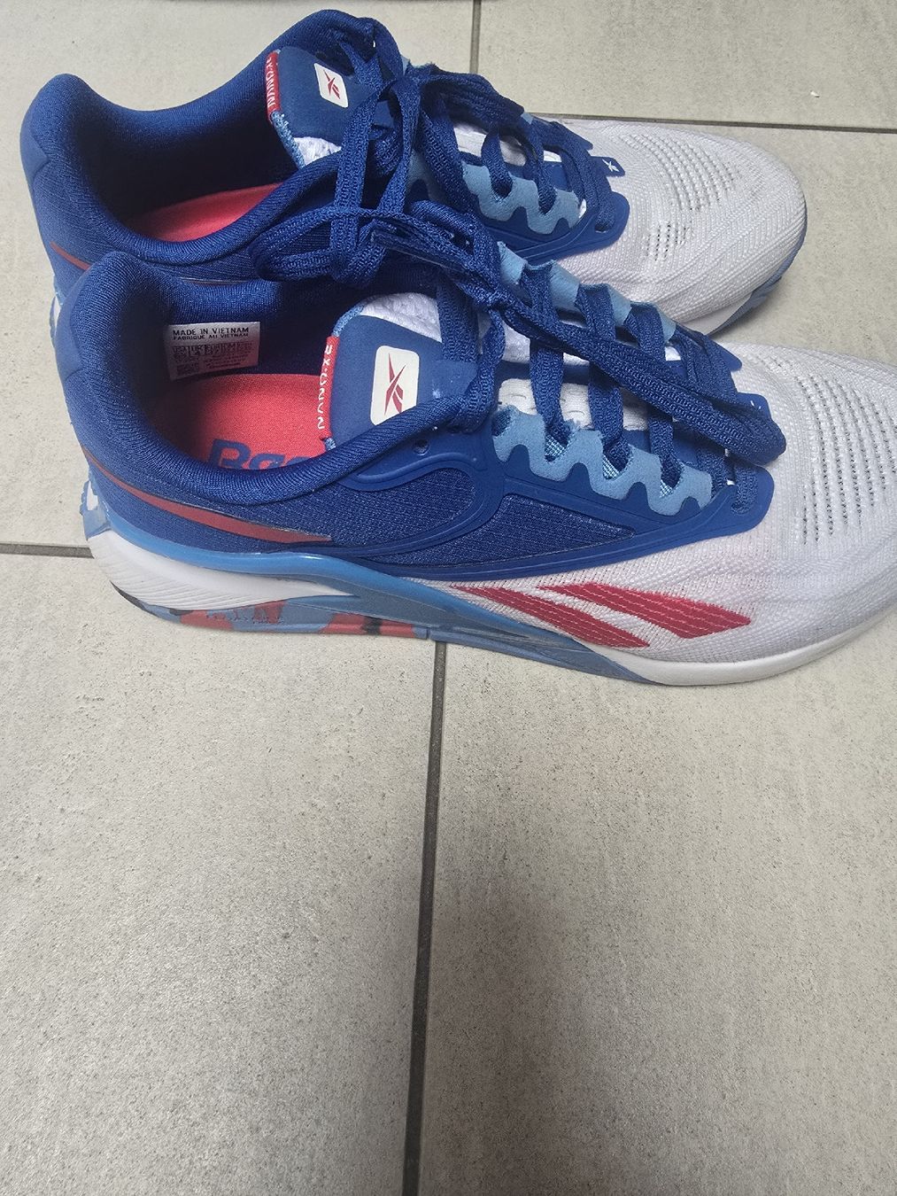 Reebok Scarpe da uomo: turnschuhe grösse 37 Reebok – Nuovo (secondo la descrizione) da Wohlen AG venduto da Monika2017 1