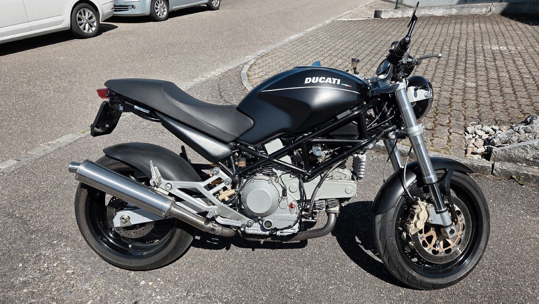 Ducati Route: Ducati 900 Monster I.E. / MFK Mai 2026! – D'occasion à Reinach BL par ede_k5m6 2