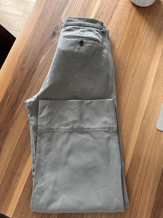 Stylische Chino Hose Gr. 42 Kaki