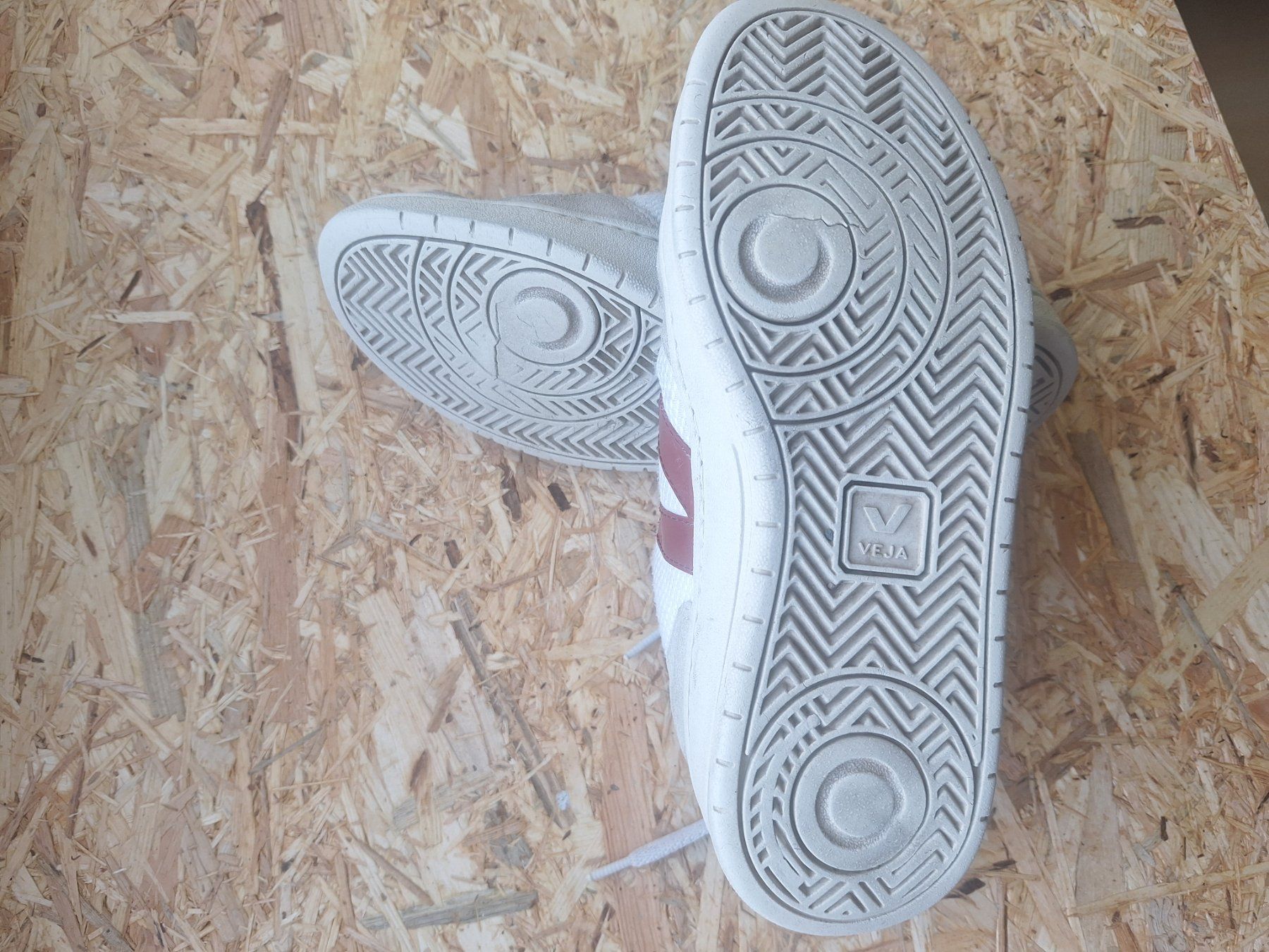 Veja Scarpe da uomo: veja gr.39 – Usato da Horw venduto da neigette 3