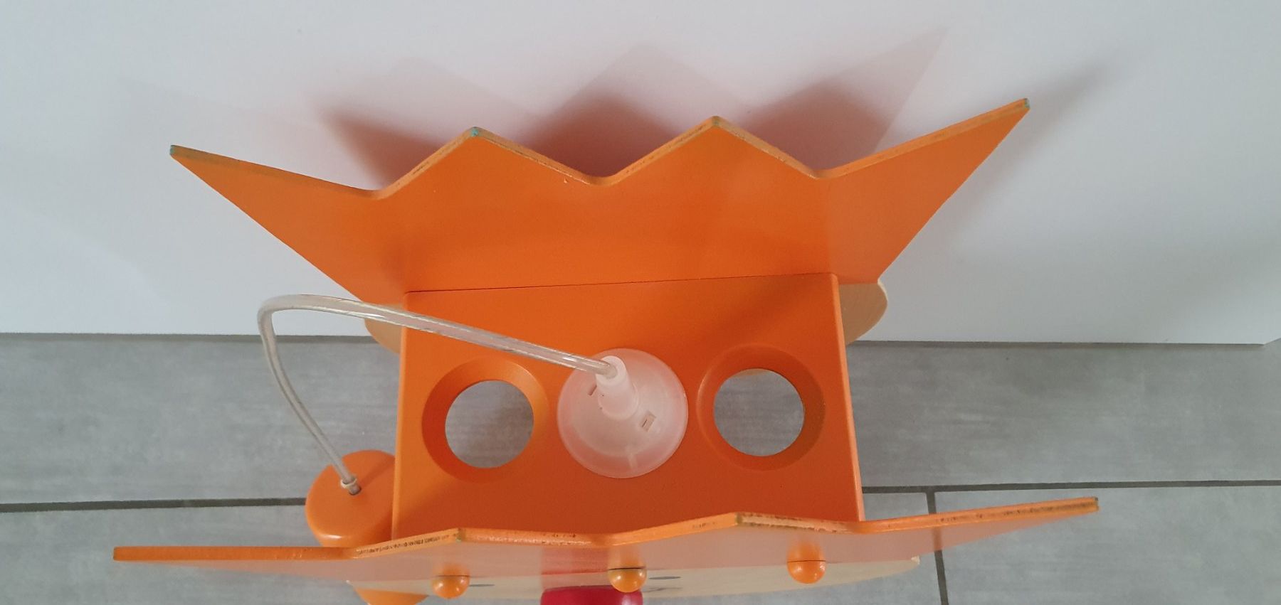Lampade: Kinderzimmerlampe König aus Holz – Usato da Wallenwil venduto da Rainbow45 2