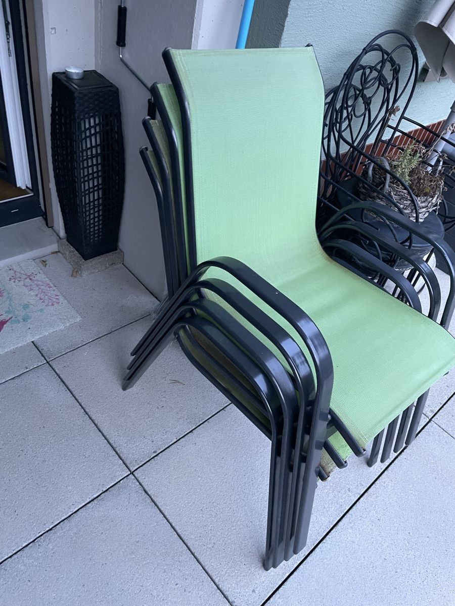 Sedie: Stapelstühle Gartenmöbel Balkonmöbel Textil Sitzfläche hellg – Usato da Wetzikon ZH venduto da jerry018 4