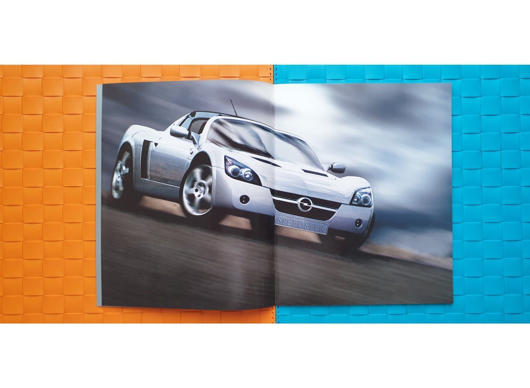 Zeitschriften & Magazine: OPEL SPEEDSTER 2.2 16V - Prospekt / Katalog – Gebraucht aus Viganello von CARLiteratur 2