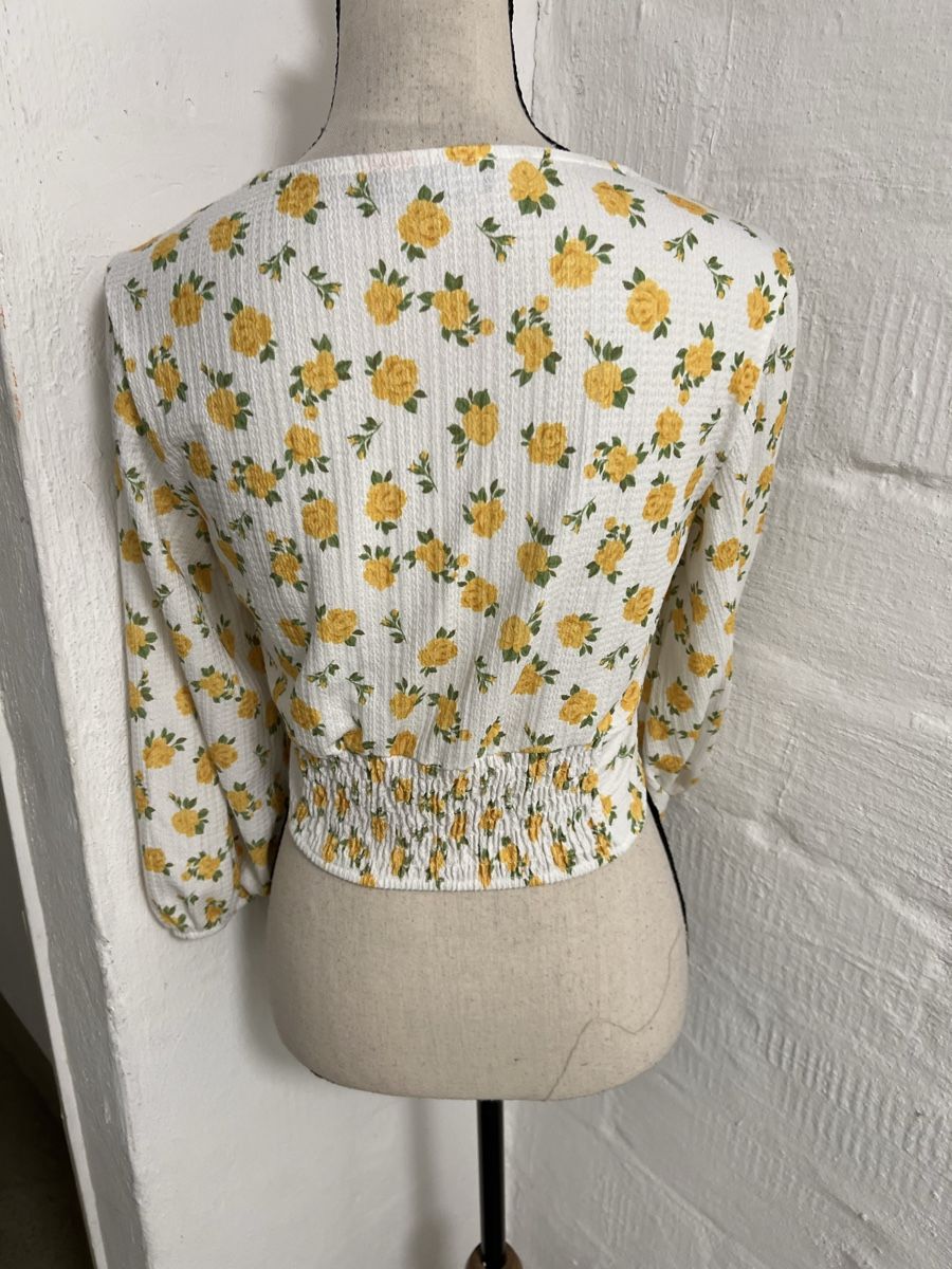 Bershka Camicette: Damen Bluse,Gr.S;Bershka – Usato da Winterthur venduto da Nena222 2