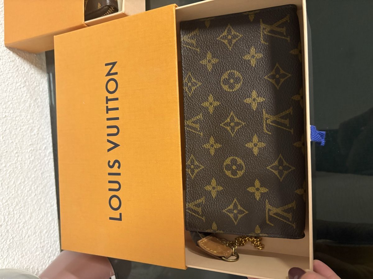 Louis Vuitton Borse da donna: Louis Vuitton Pochette Monogram Tasche gebraucht – Usato da Oberuzwil venduto da Jasmina_Uz 4