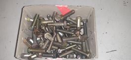 30 Stk. Sechskantschrauben M8x30
