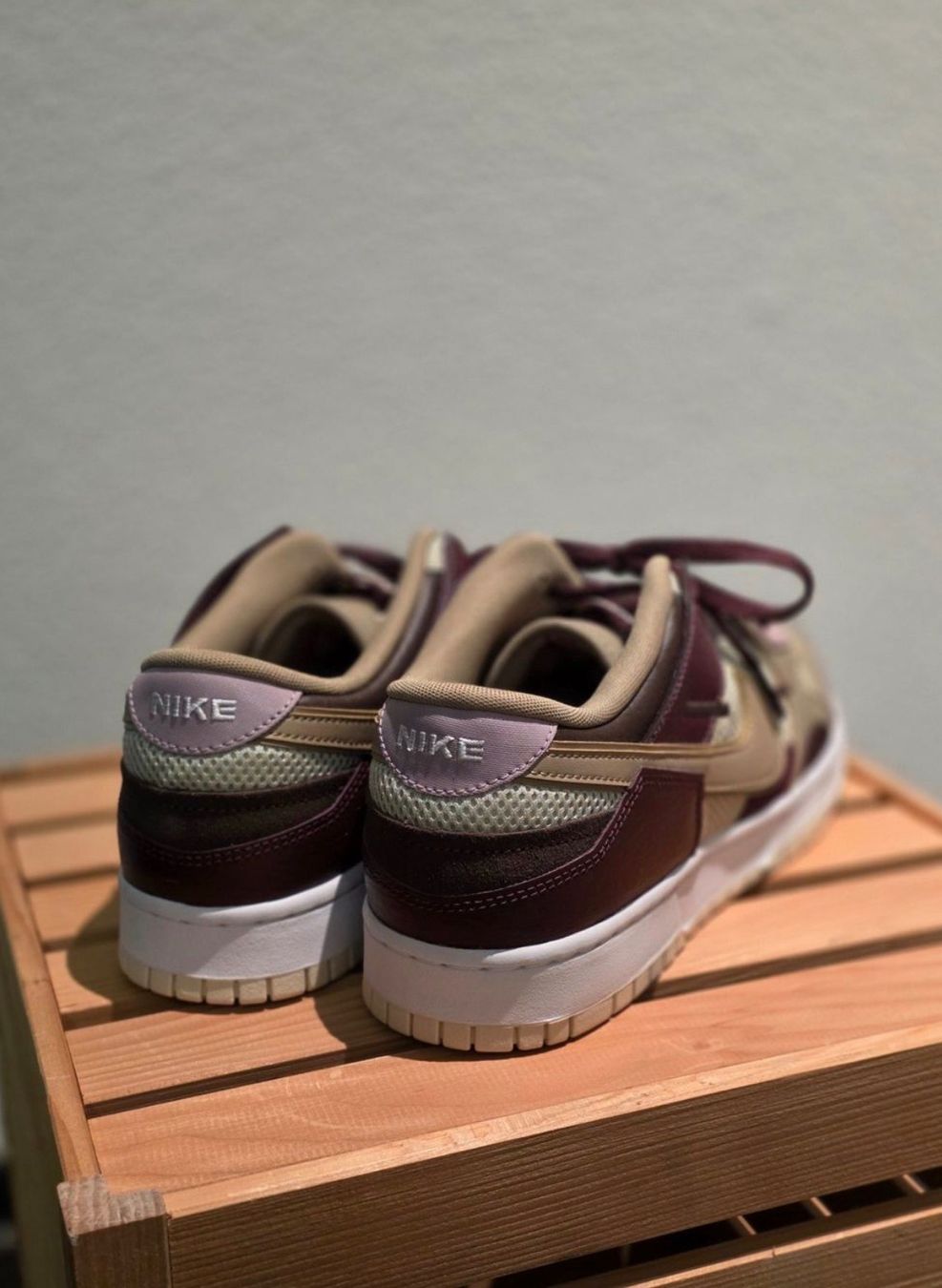 Nike Scarpe da uomo: NIKE Sneaker Low Farbe Cappuccino Grösse 46 NEU – Nuovo (secondo la descrizione) da Kriens venduto da Ileriadiamore 2