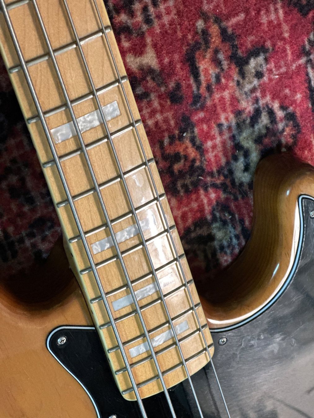 Fender Strumenti musicali: Fender Jazz Bass – Usato da Zürich venduto da kusibater 4