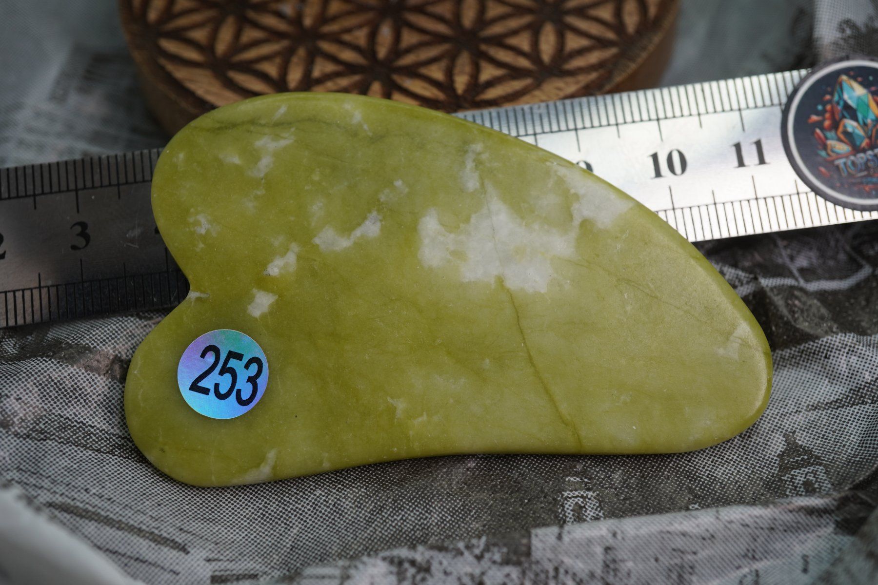 Minerali & Pietre curative: Gua Sha Massage-Stein Jade Grün ab 1.- – Nuovo e nell'imballaggio originale da Eschenbach SG venduto da topstone