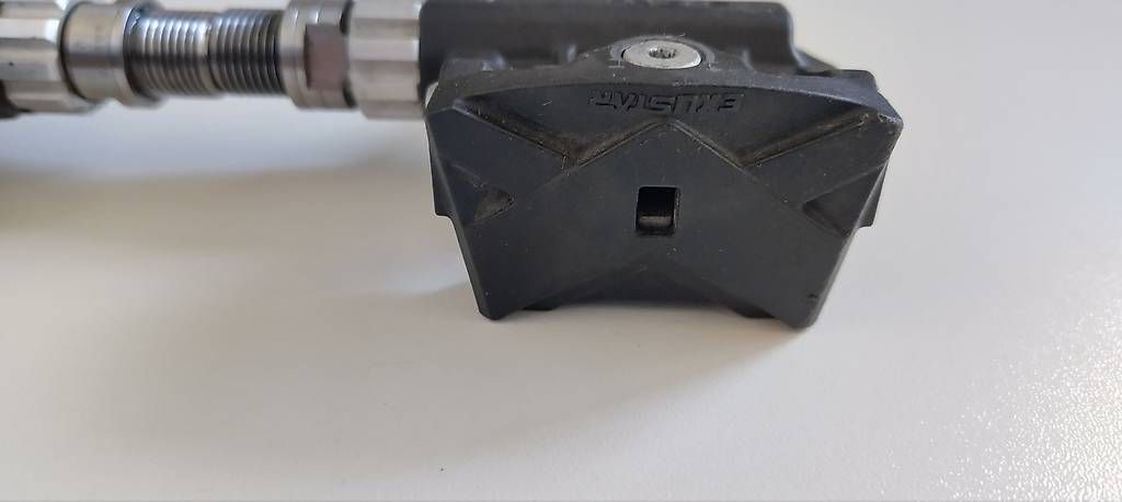 Ersatzteile:  Garmin Vector 2 Wattmess-Pedale / Powermeter beidseitig – Gebraucht aus Basel von mannix67 3
