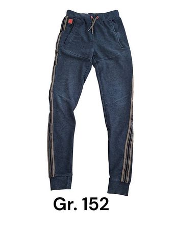 Trainerhose Gr. 152
