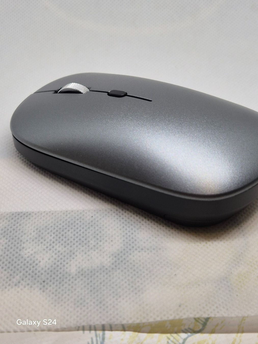 Mouse: Neue BalanceFit Graue Kabellose Maus – Nuovo e nell'imballaggio originale da Losone venduto da bal_gfp6 1