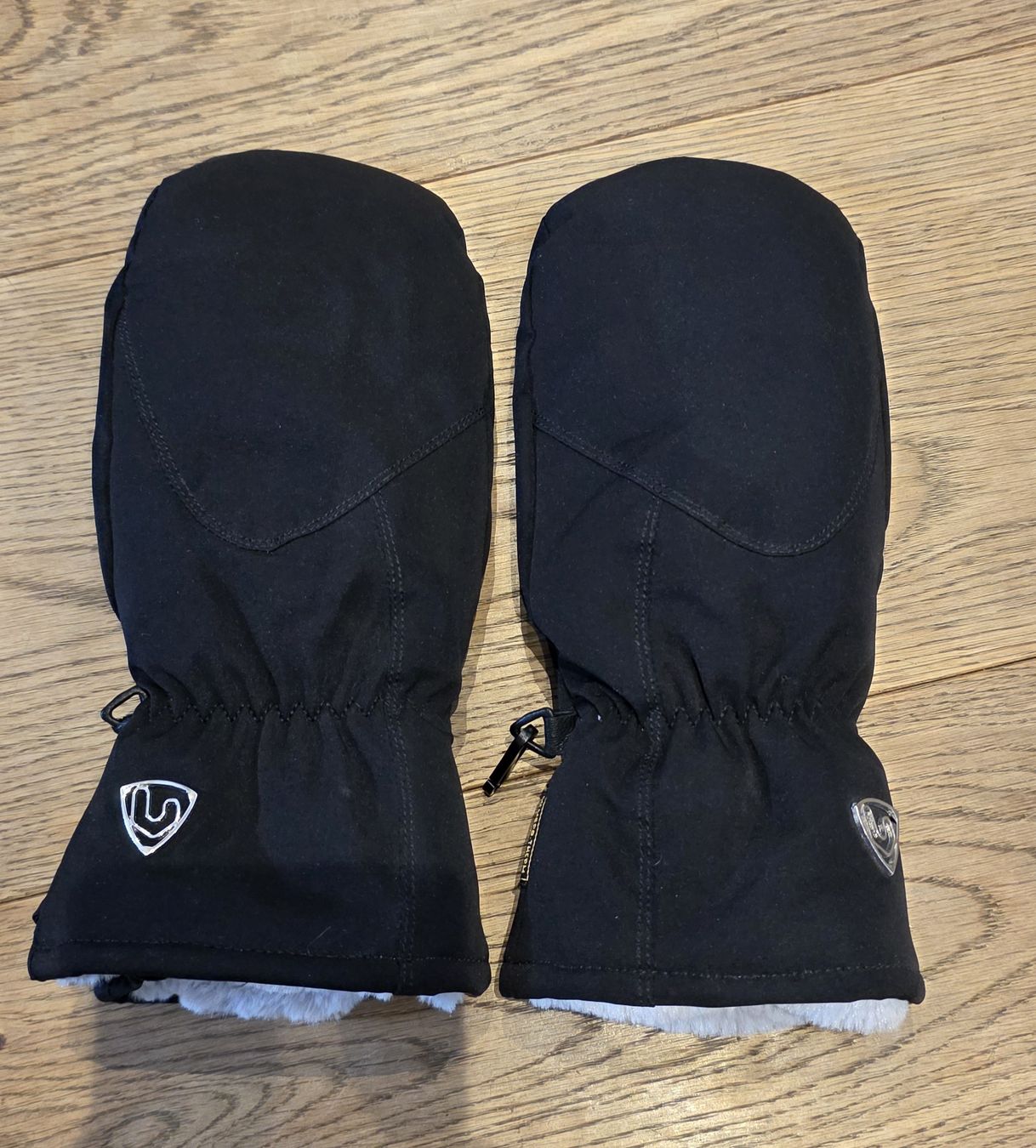 Handschuhe & Handstulpen: Level Ski/Snowboard Handschuhe – Neu (gemäss Beschreibung) aus La Punt Chamues - ch von _lau_