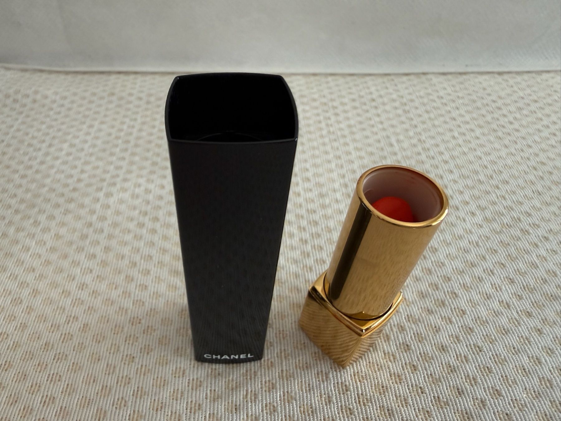 Chanel Make-up: Chanel - Rouge à lèvres – Neu (gemäss Beschreibung) aus Sion von accroshoes 1