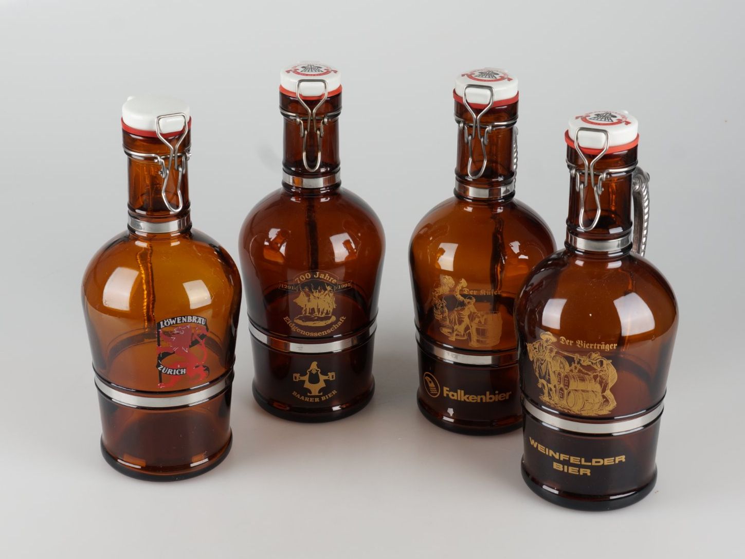 Bicchieri, Caraffe & Bottiglie: 4× Braune Bierflaschen – Usato da Rüti ZH venduto da Restwert_Rueti_ZH
