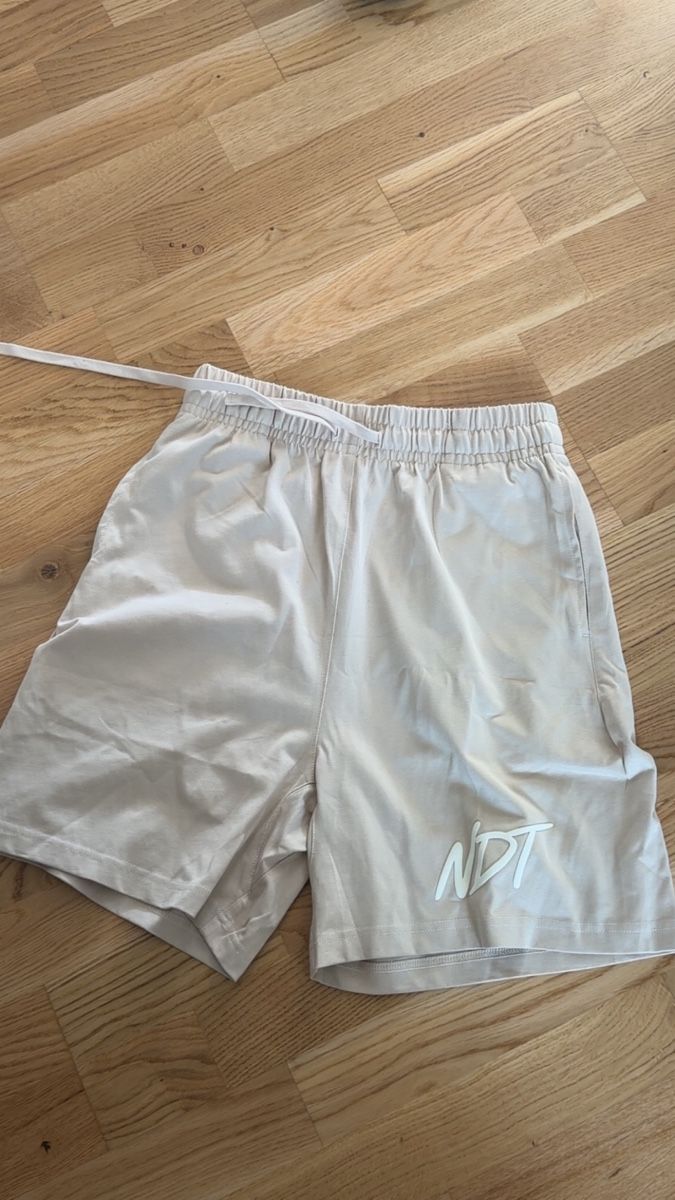Hosen: Ndt Shorts  – Neu (gemäss Beschreibung) aus Pieterlen von sam_58jm