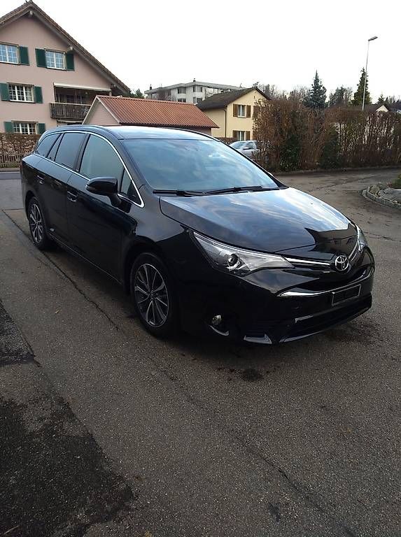 Automobili: Toyota Avensis T27 2.0D Sport-Edition – Usato da Jona venduto da learco65 3